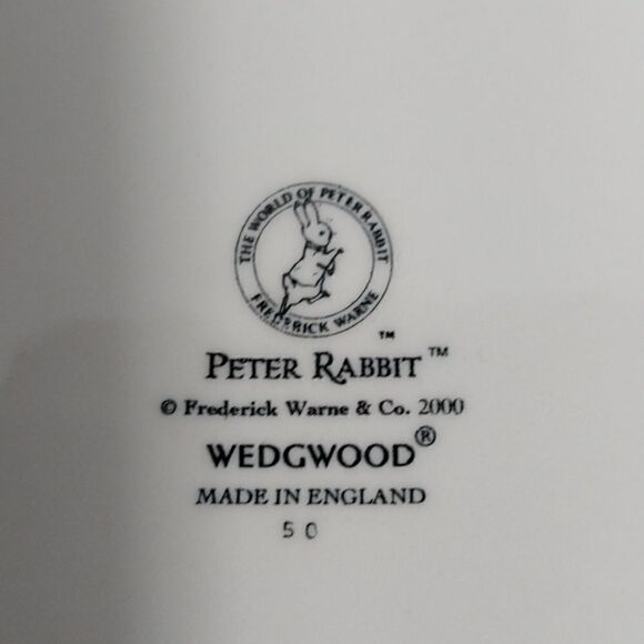 Vintage Wedgewood 2001 Calender Plate...PERFECT! - Picture 6 of 6